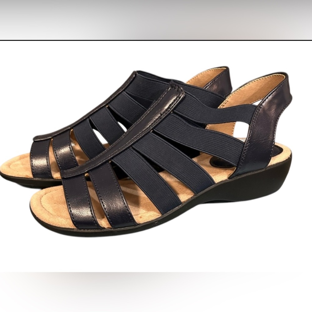 Navy blue Life stride Toni Sparta sandals size 5
